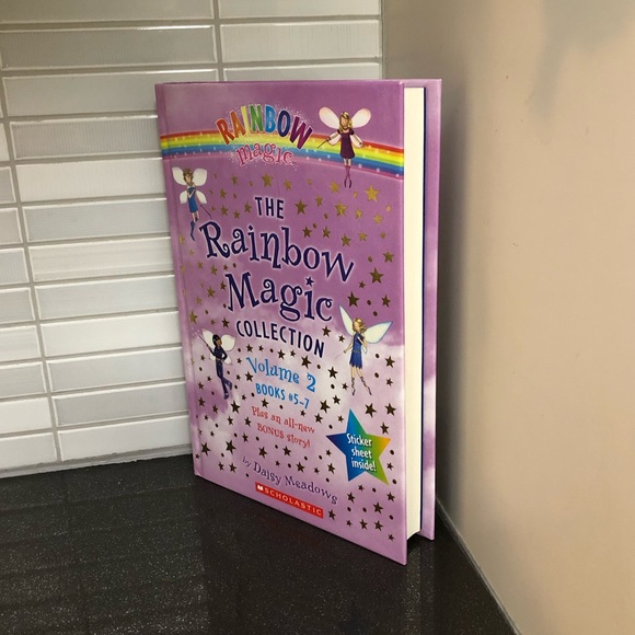 Rainbow Magic Collection: volume 2 hardcover - Picture 2 of 9